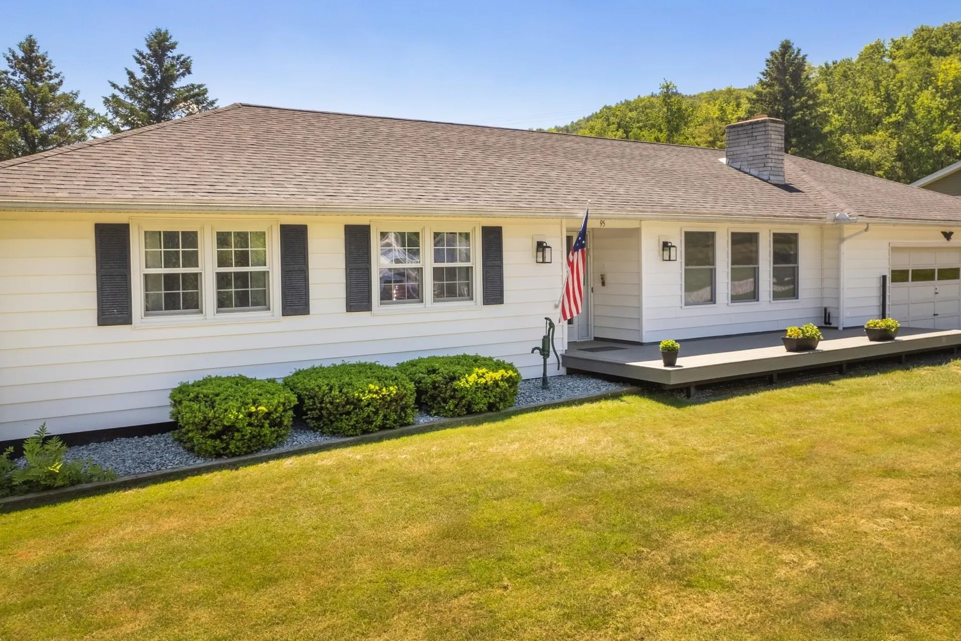 95 Tower Lane West Rutland VT 05777