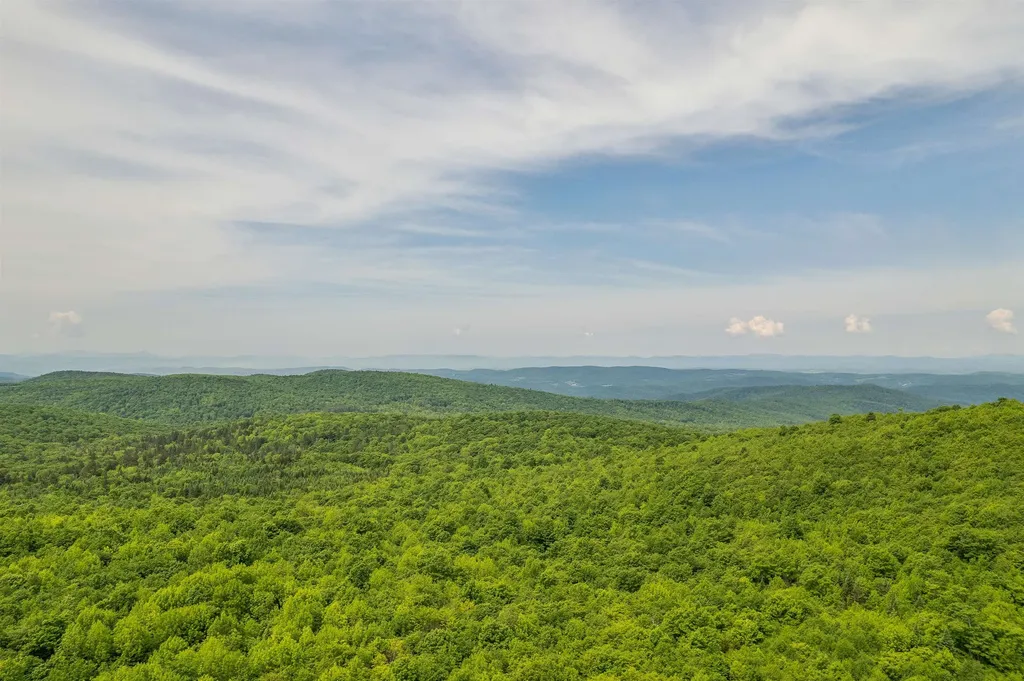 2548 Taylor Valley Road Vershire VT 05079