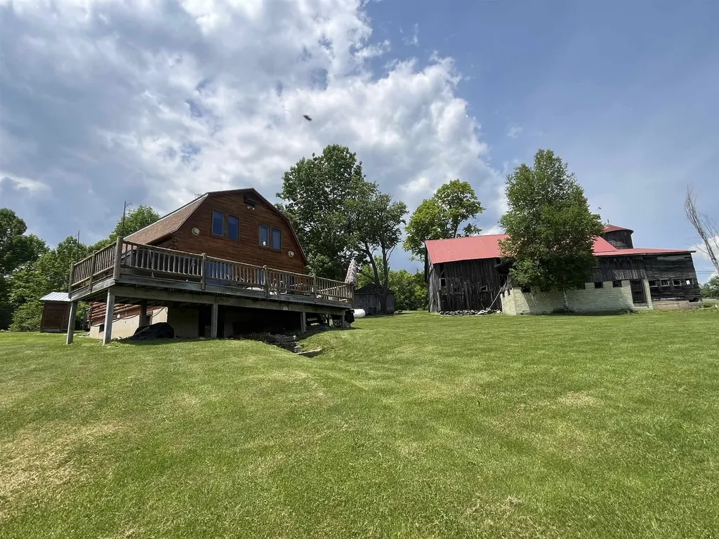 1179 South Hill Road Ludlow VT 05149