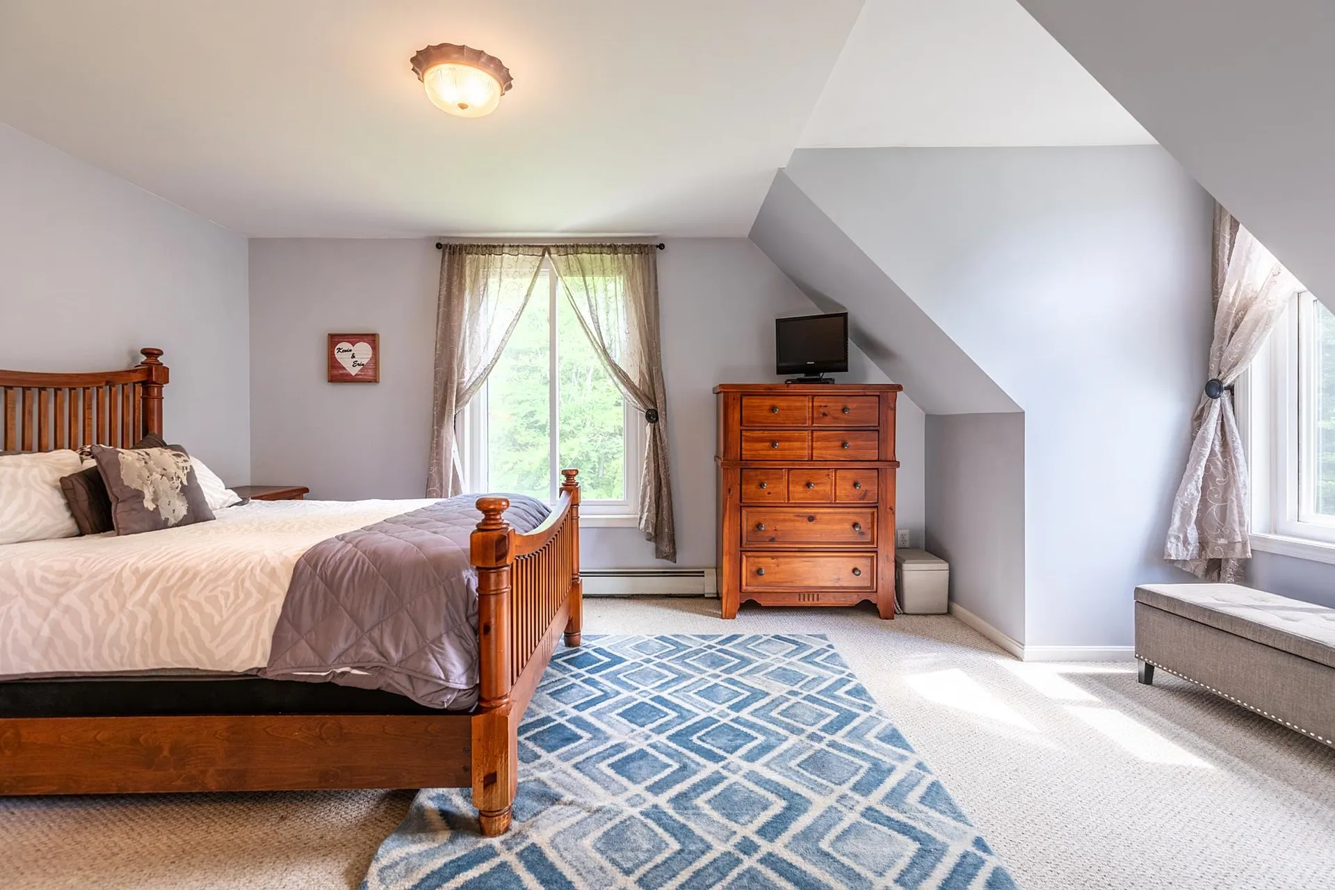 195 Abnaki Trace Hartford VT 05059