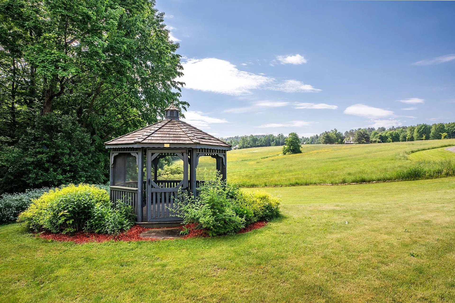 195 Abnaki Trace Hartford VT 05059