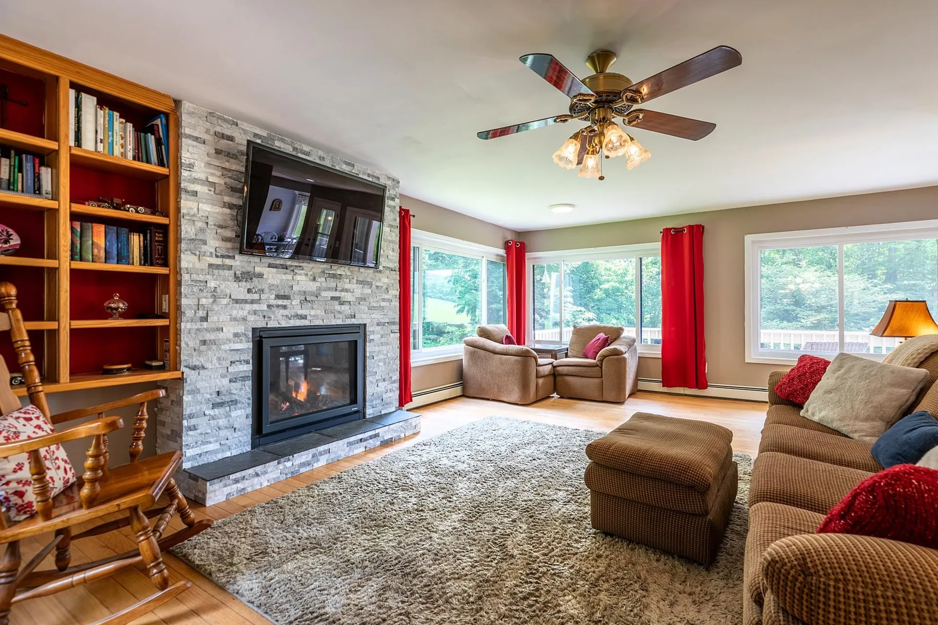 195 Abnaki Trace Hartford VT 05059