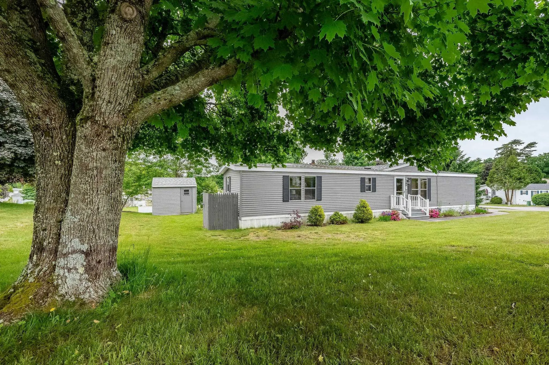7 Cherokee Way Rochester NH 03867