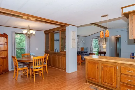 7 Cherokee Way Rochester NH 03867