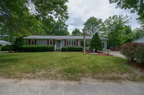 6 Burton Street Hudson NH 03051