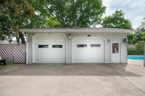 6 Burton Street Hudson NH 03051