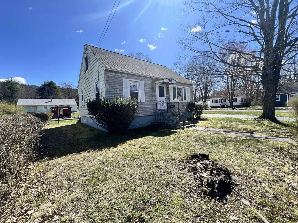 28 Colby Street Keene NH 03431