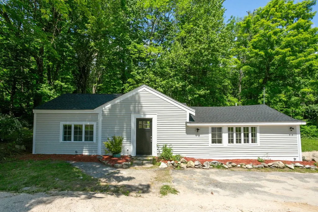 808 Center Street Wolfeboro NH 03894