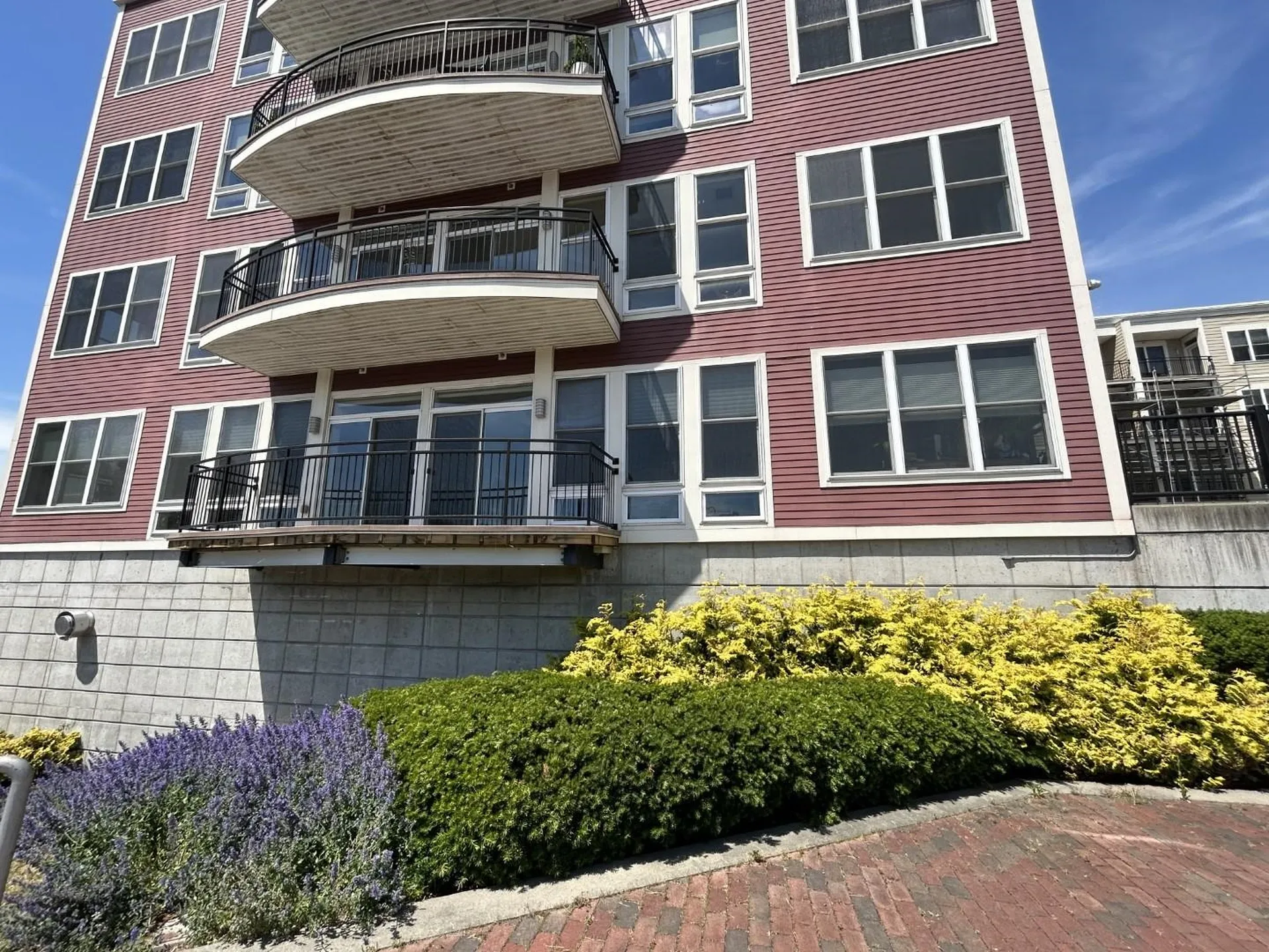 60 Winooski Falls Way Winooski VT 05404