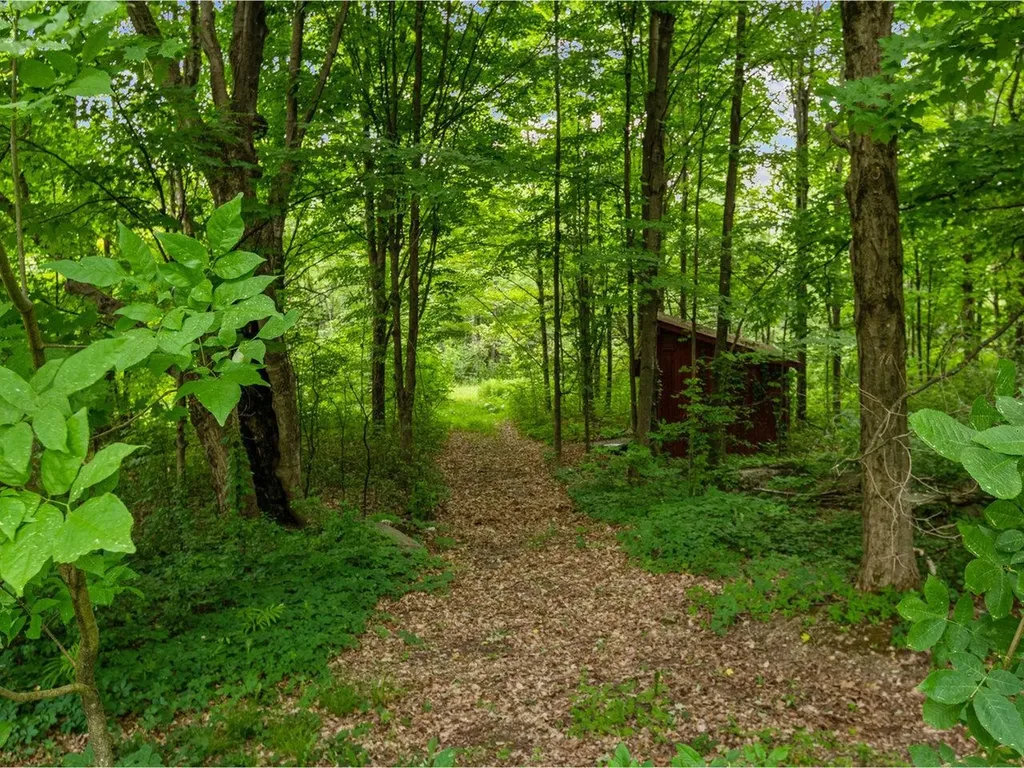 426 Place Road West Hinesburg VT 05461