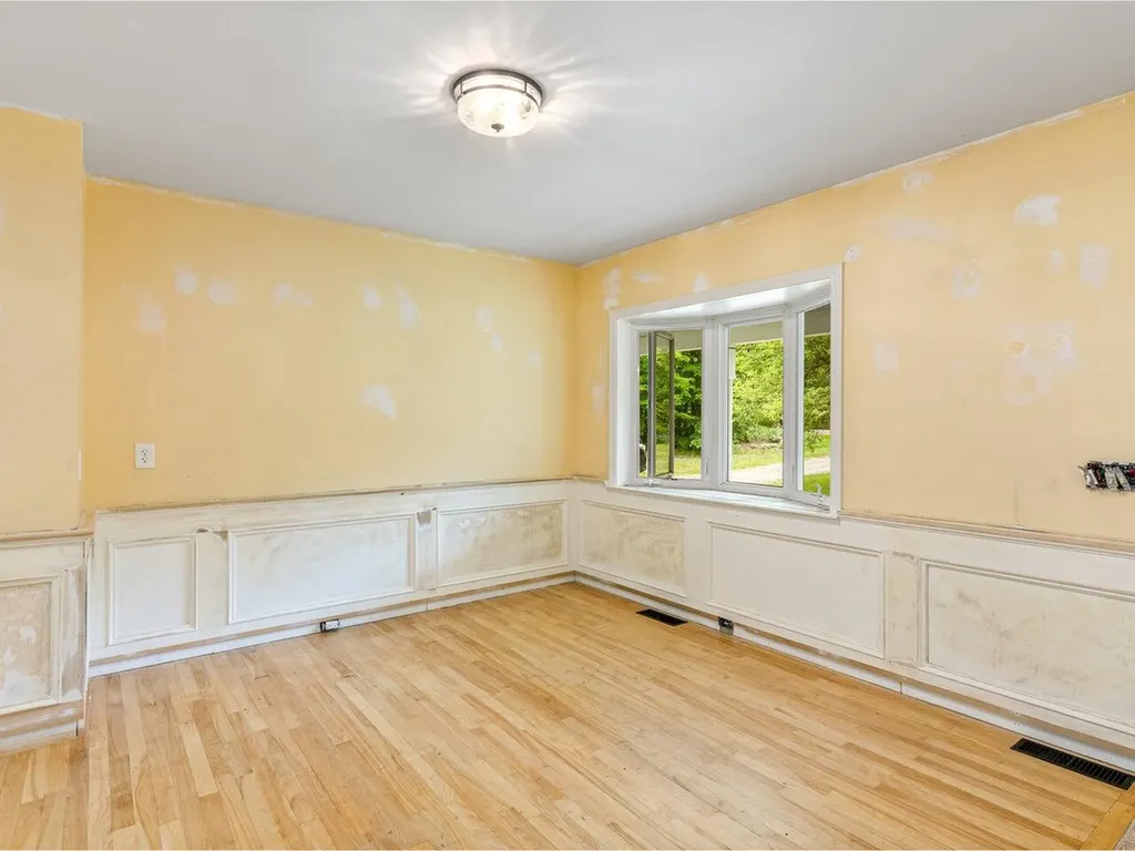 426 Place Road West Hinesburg VT 05461