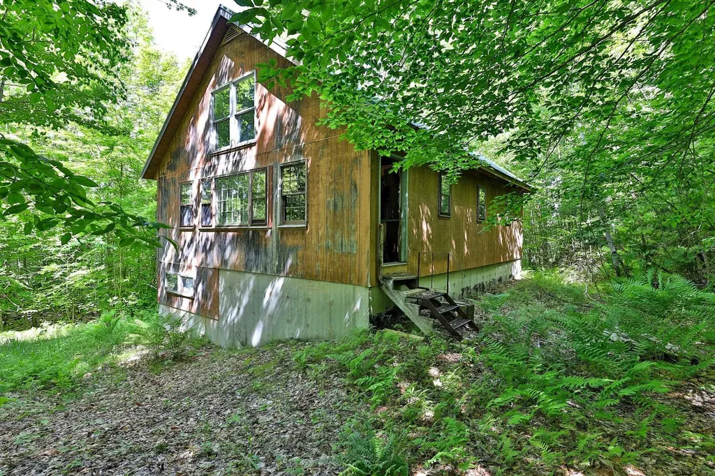 445 Merrill Hill Road Plymouth VT 05056
