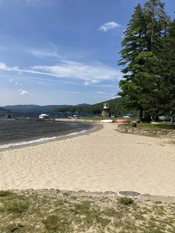 55 Paradise Road Bridgewater NH 03222