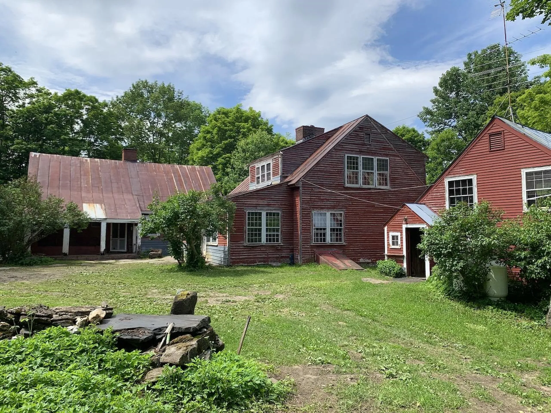167 Cowslip Hill Road Sharon VT 05065