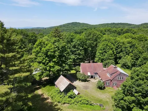 167 Cowslip Hill Road Sharon VT 05065