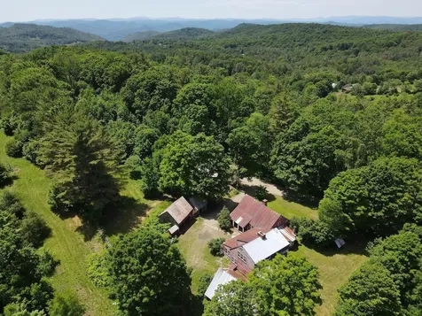167 Cowslip Hill Road Sharon VT 05065