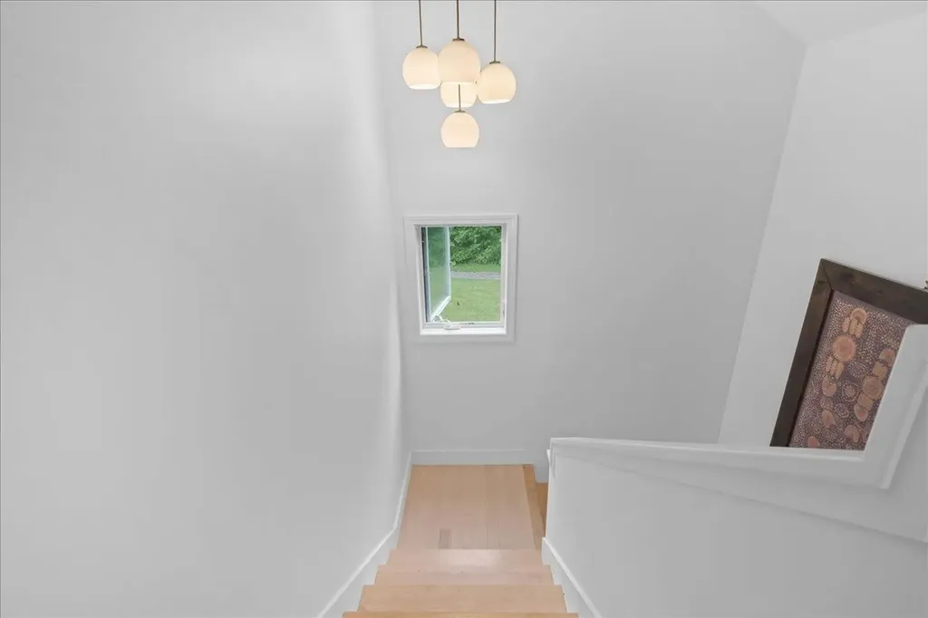 91 Green Street Hinesburg VT 05461