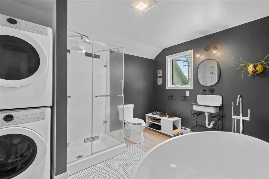 91 Green Street Hinesburg VT 05461
