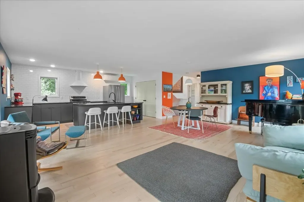 91 Green Street Hinesburg VT 05461