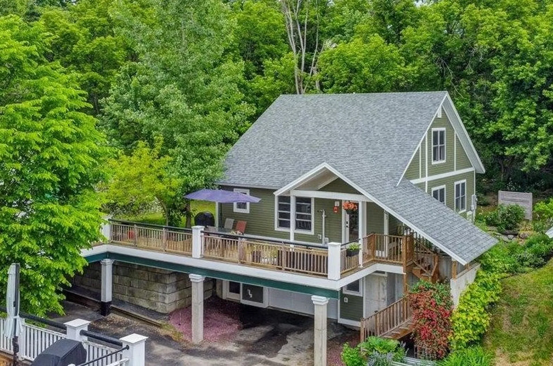 91 Green Street Hinesburg VT 05461