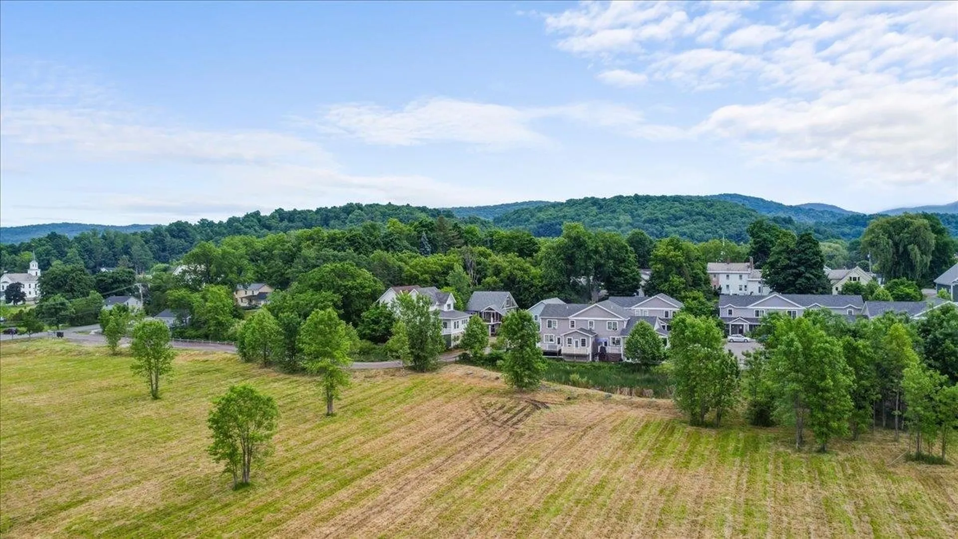 91 Green Street Hinesburg VT 05461