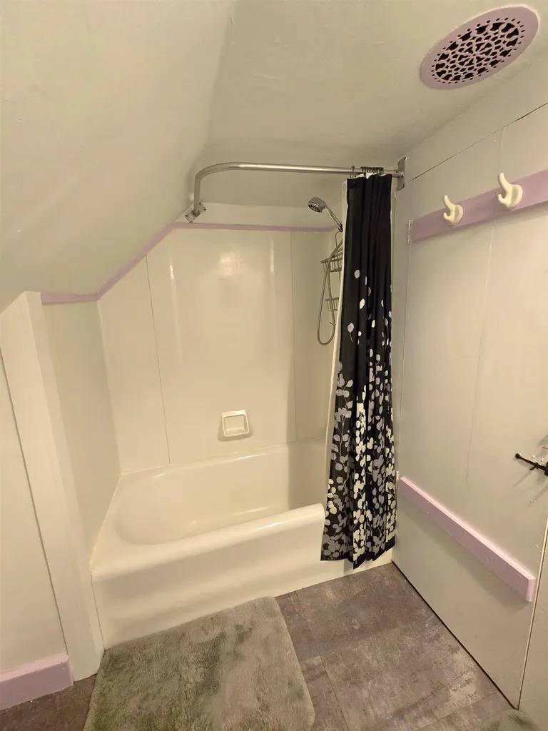 320 Green Mountain Camp Road Dummerston VT 05301