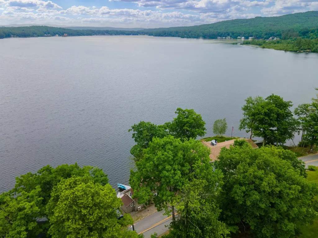 203 Lake Shore Drive Franklin NH 03235