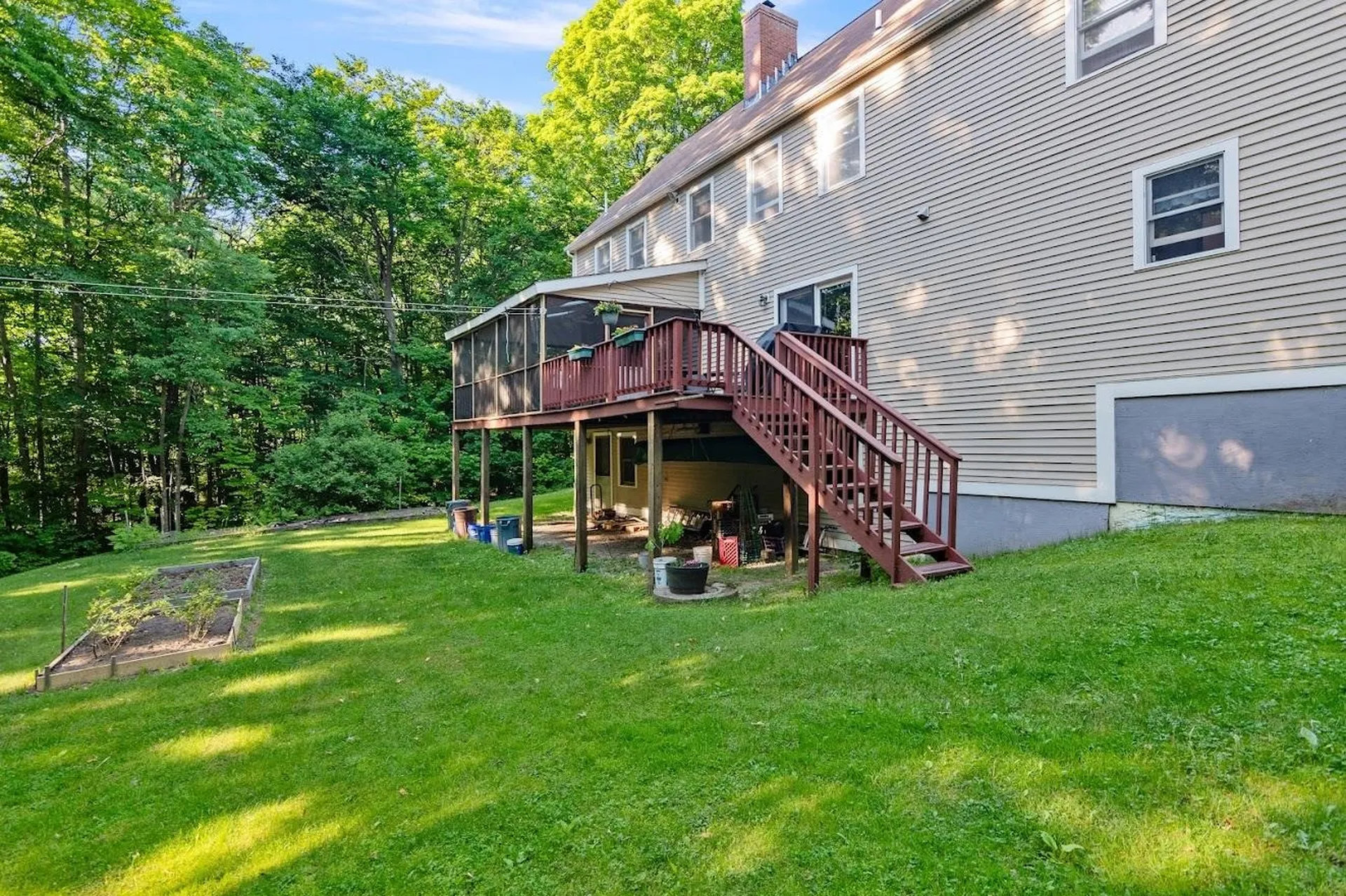 95 Stone Wall Lane Charlotte VT 05445
