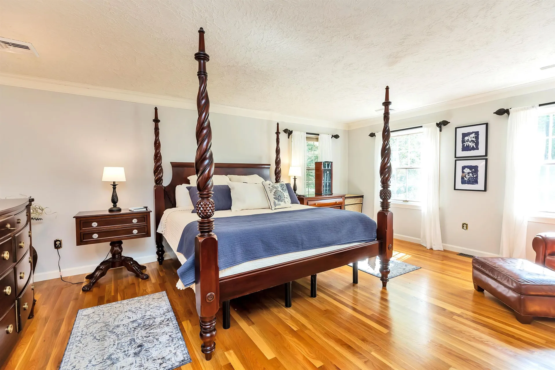 33 Buttonwood Road Bedford NH 03110