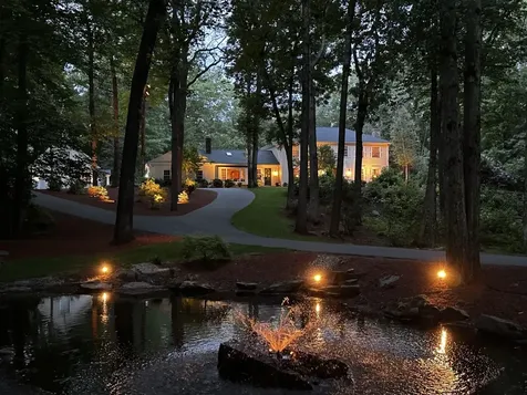33 Buttonwood Road Bedford NH 03110