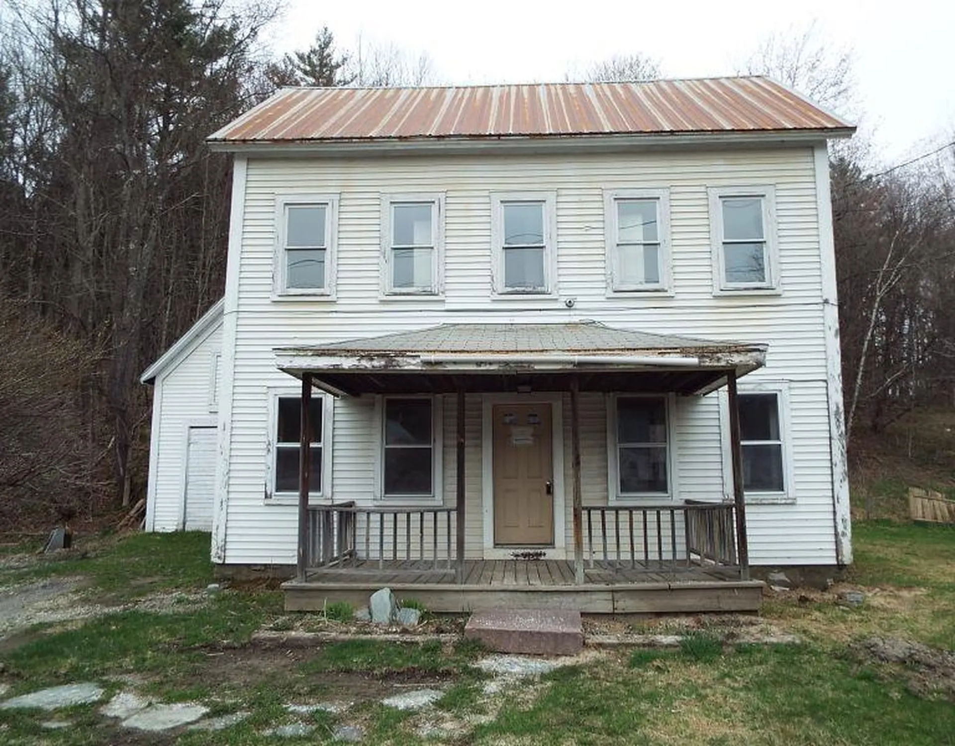 38 Town Garage Road Roxbury VT 05669