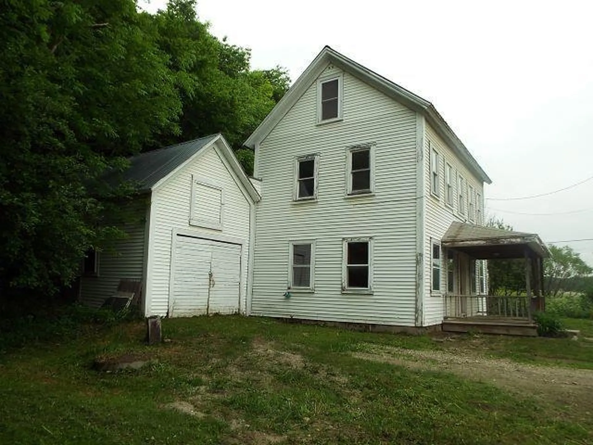 38 Town Garage Road Roxbury VT 05669