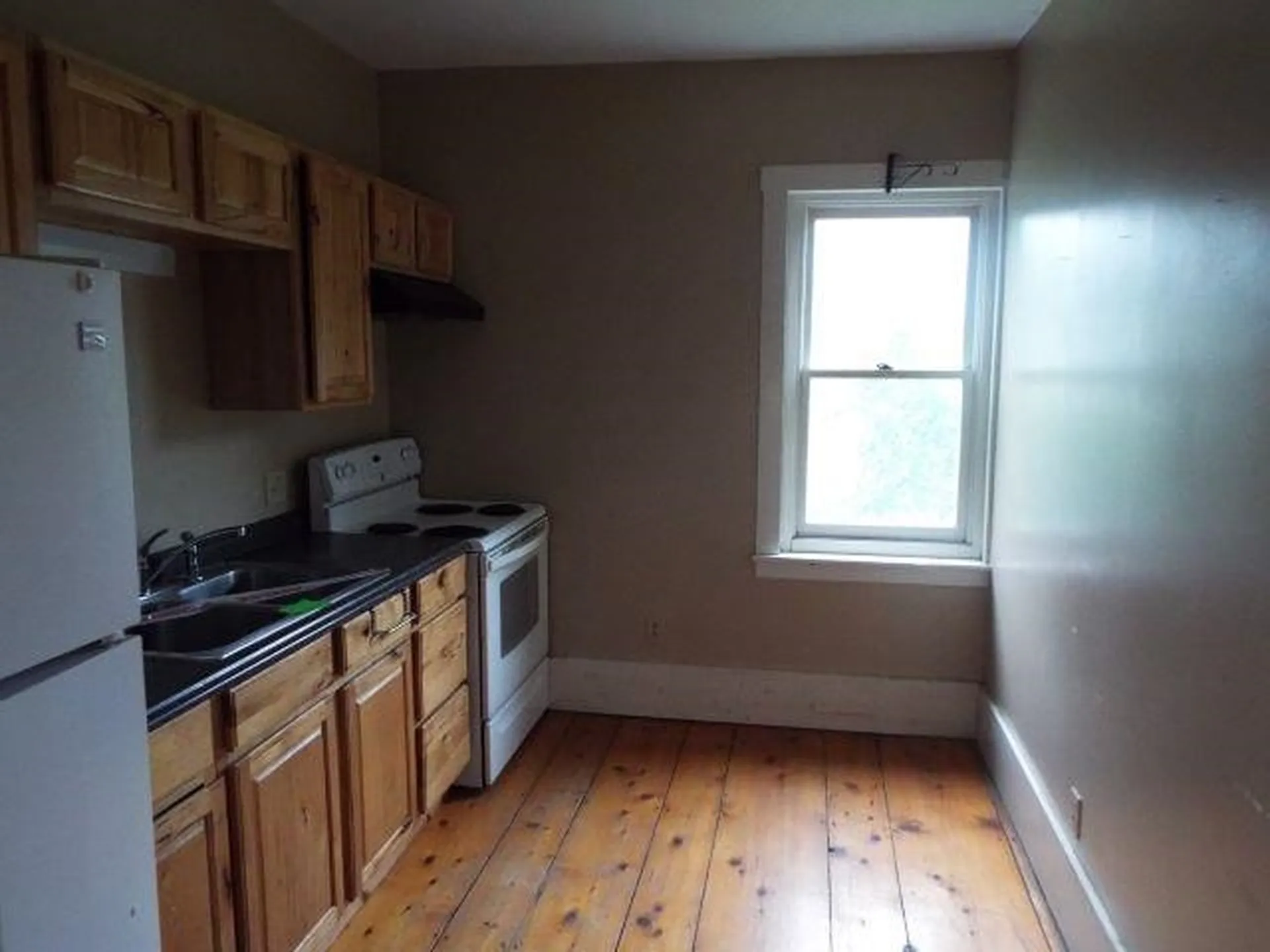 38 Town Garage Road Roxbury VT 05669