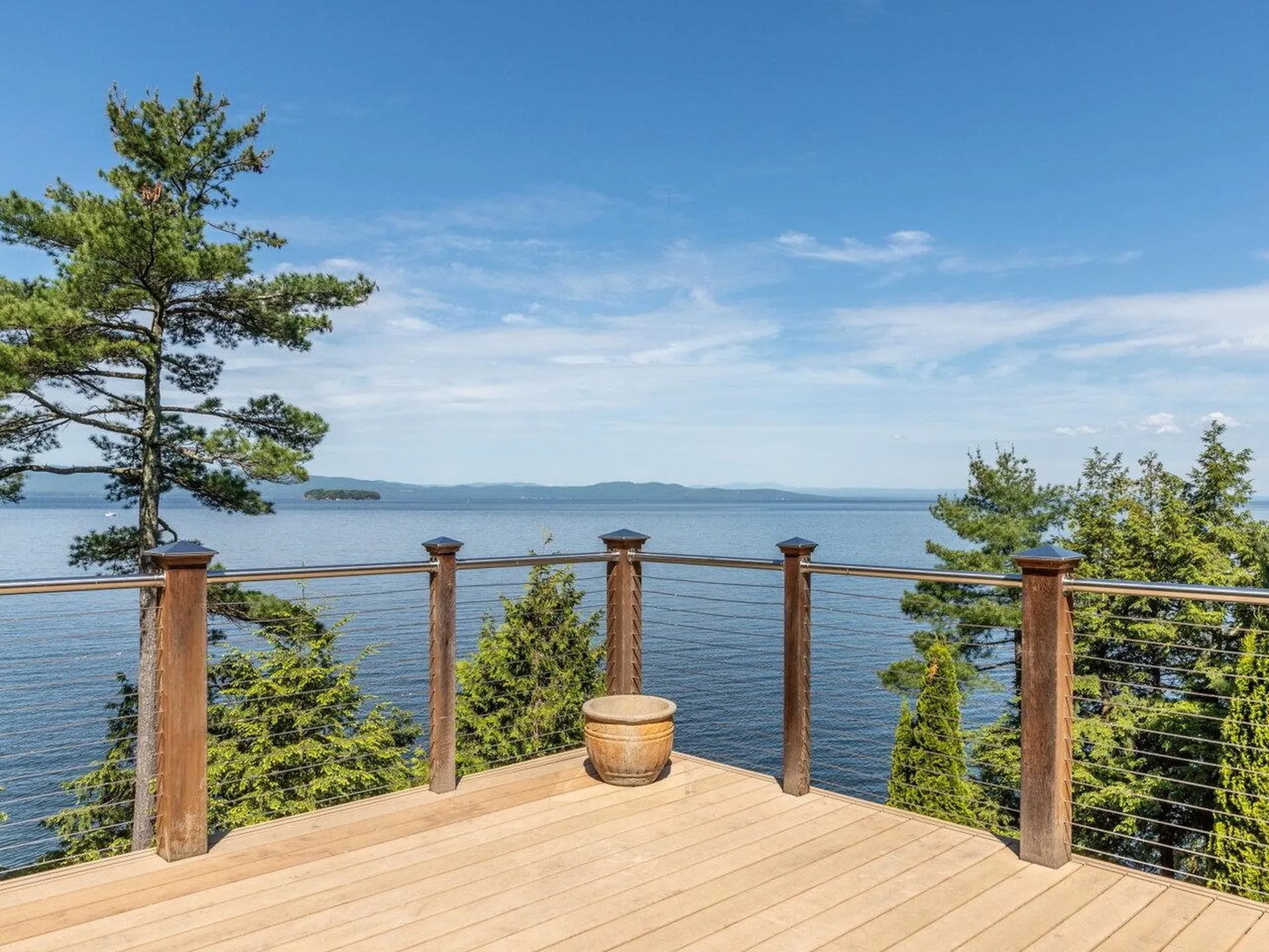 185 South Cove Road Burlington VT 05401