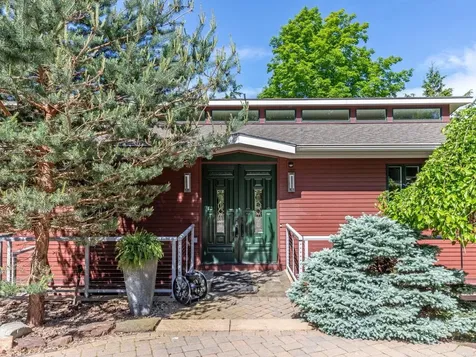 185 South Cove Road Burlington VT 05401