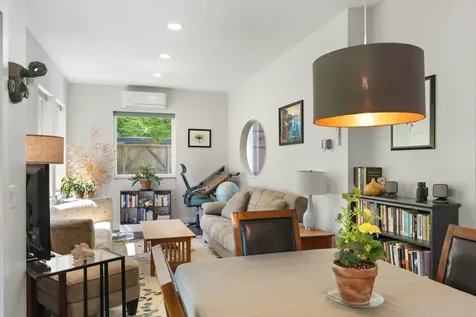 31 Red Tail Lane Brattleboro VT 05301