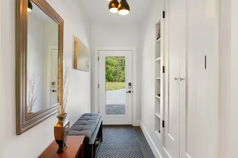 31 Red Tail Lane Brattleboro VT 05301