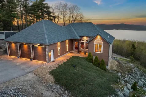 2 Ridgeline Loop Gilford NH 03249