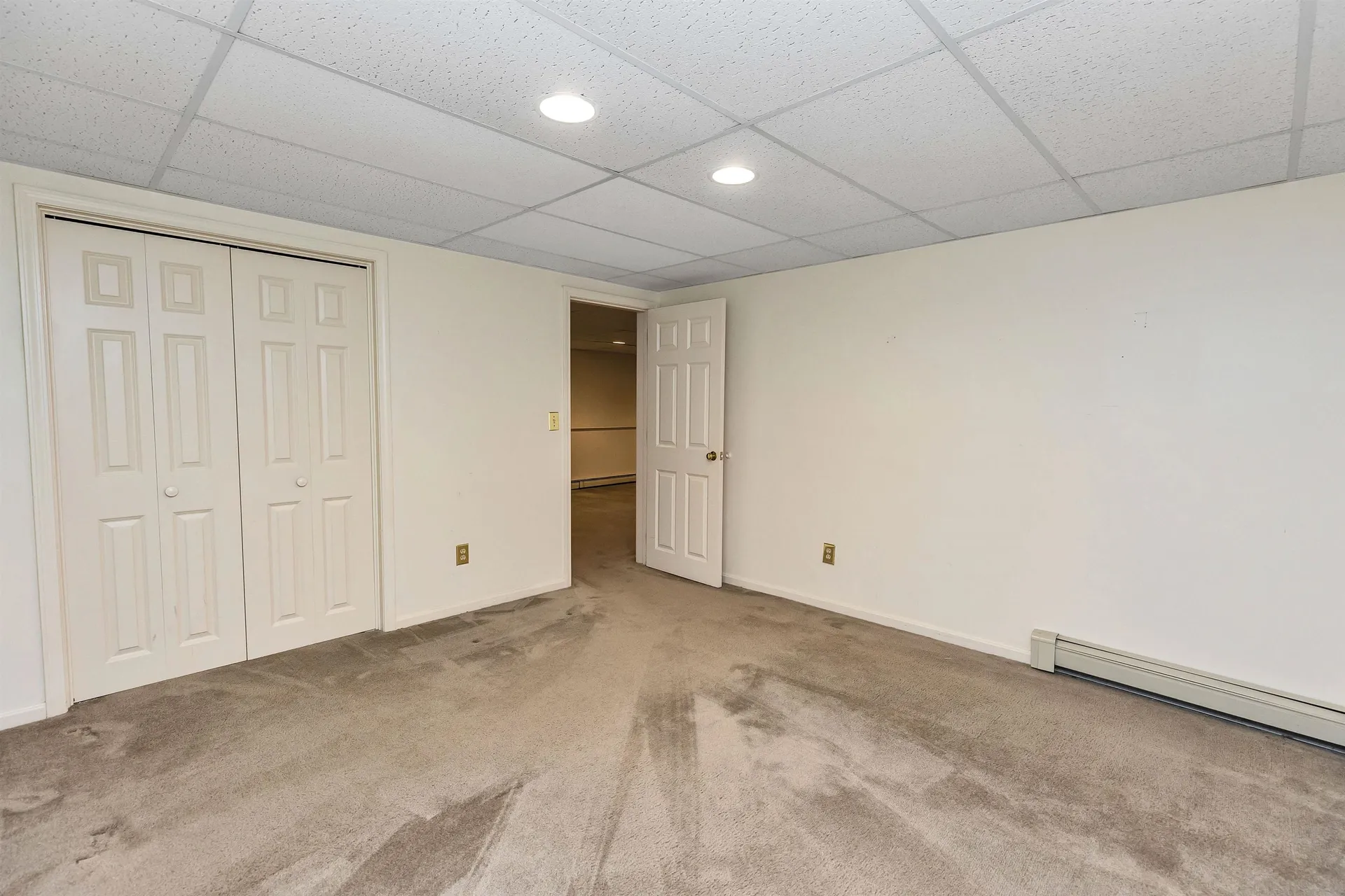 23 Maiden Lane Bedford NH 03110
