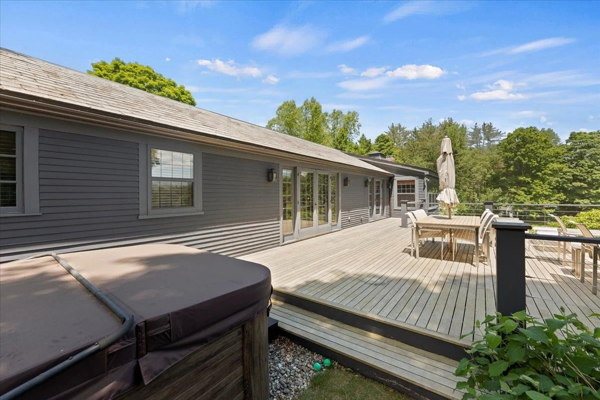 2894 West Road Manchester VT 05255