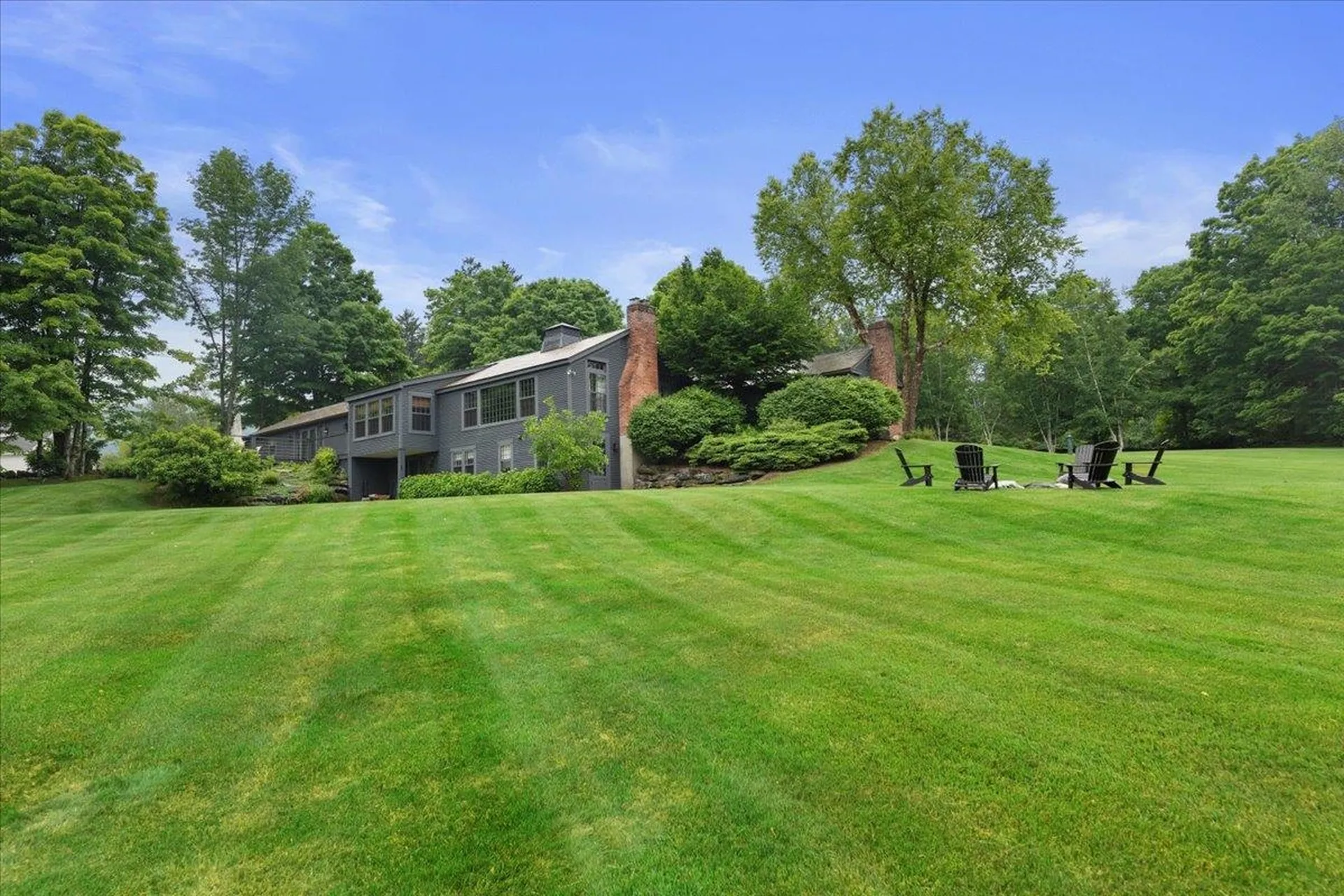 2894 West Road Manchester VT 05255