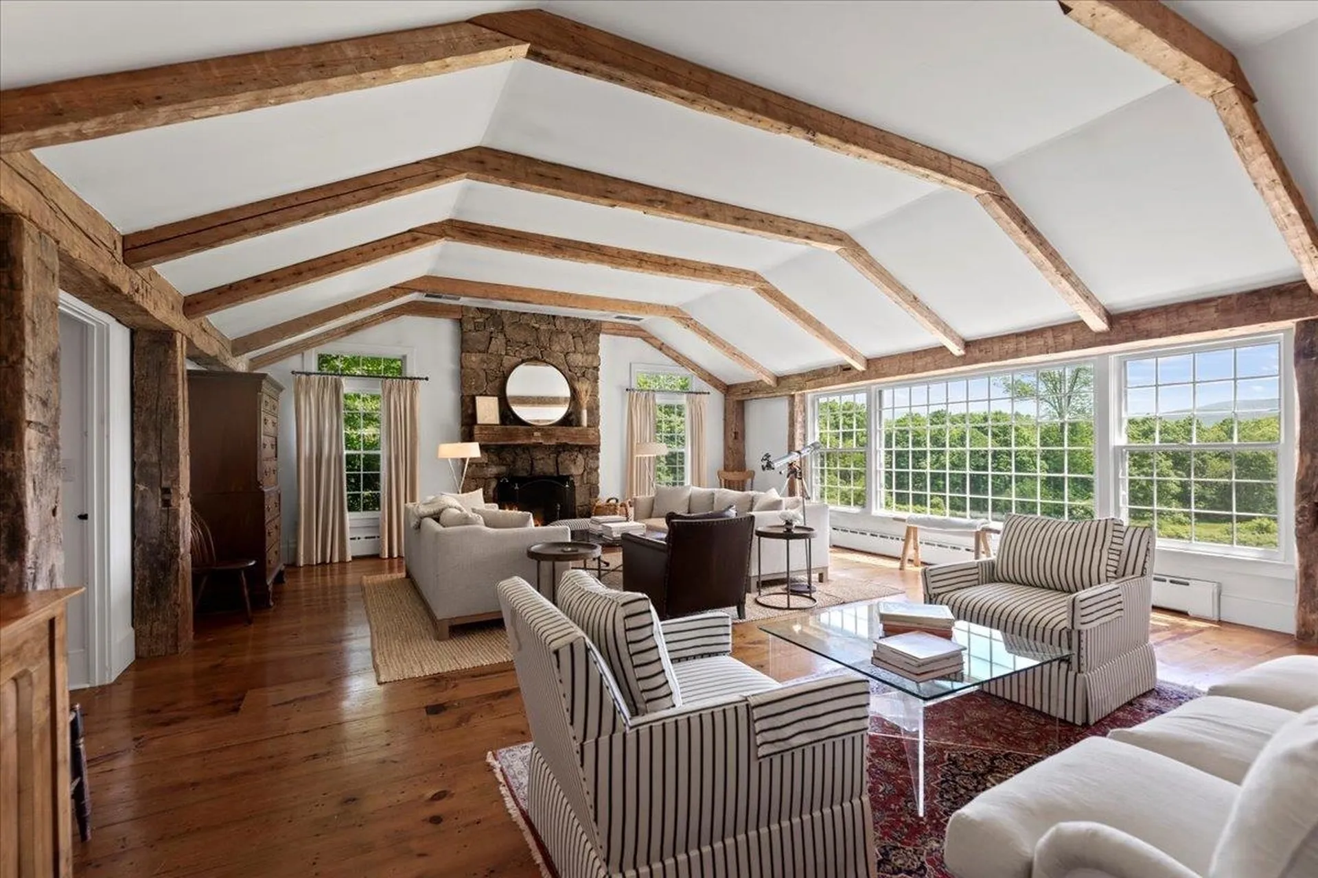 2894 West Road Manchester VT 05255