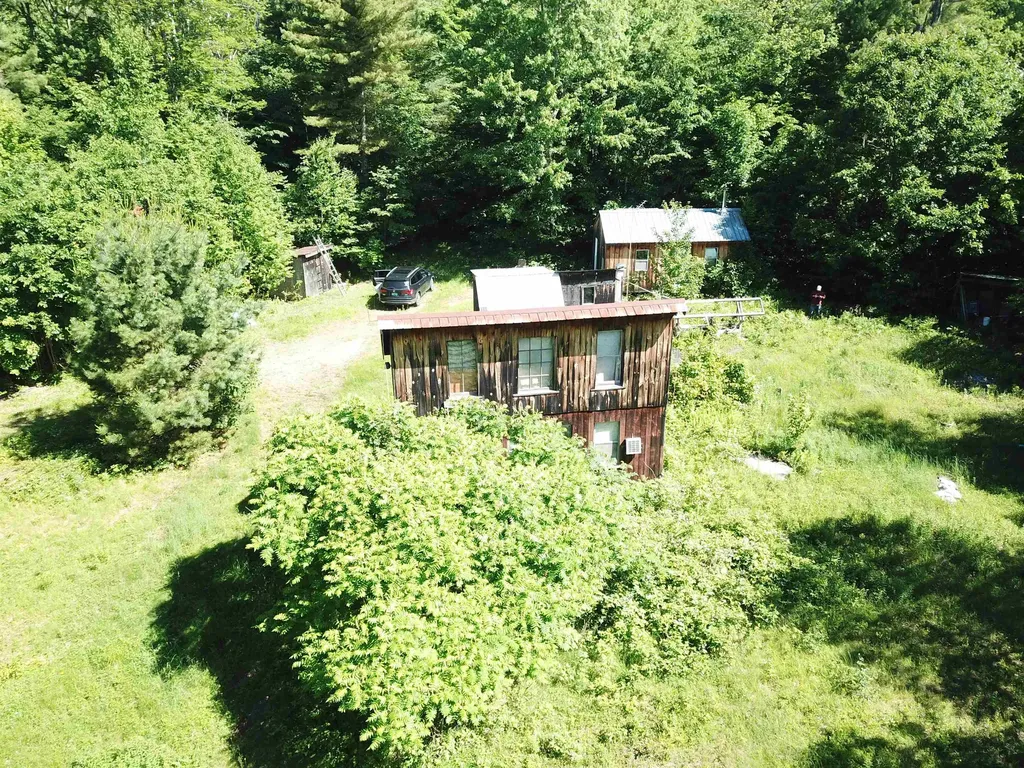 36 Lost Mile Road Newfane VT 05301