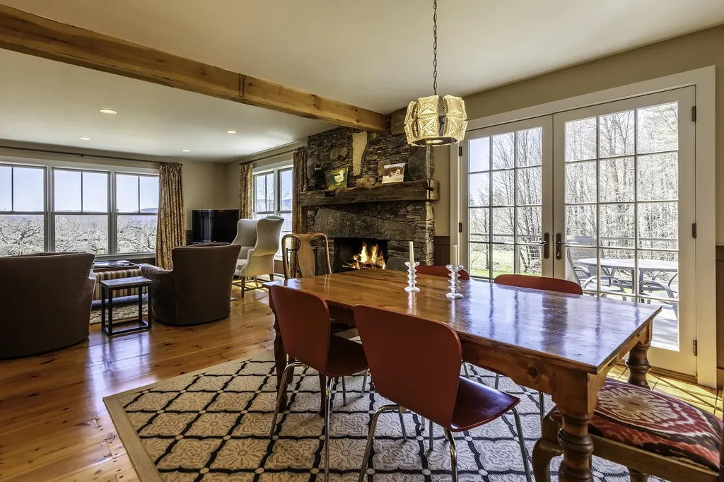 115 Pitchfork Lane Londonderry VT 05148