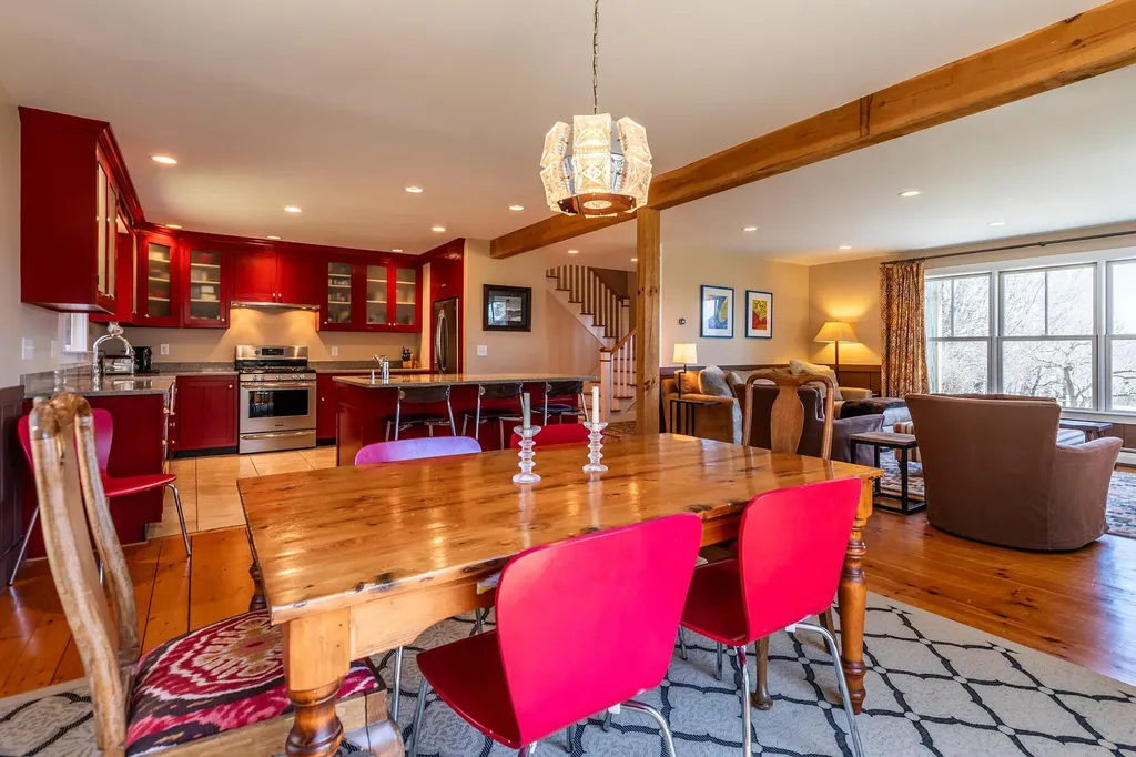 115 Pitchfork Lane Londonderry VT 05148