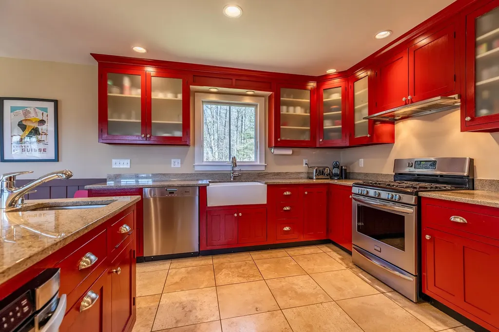 115 Pitchfork Lane Londonderry VT 05148