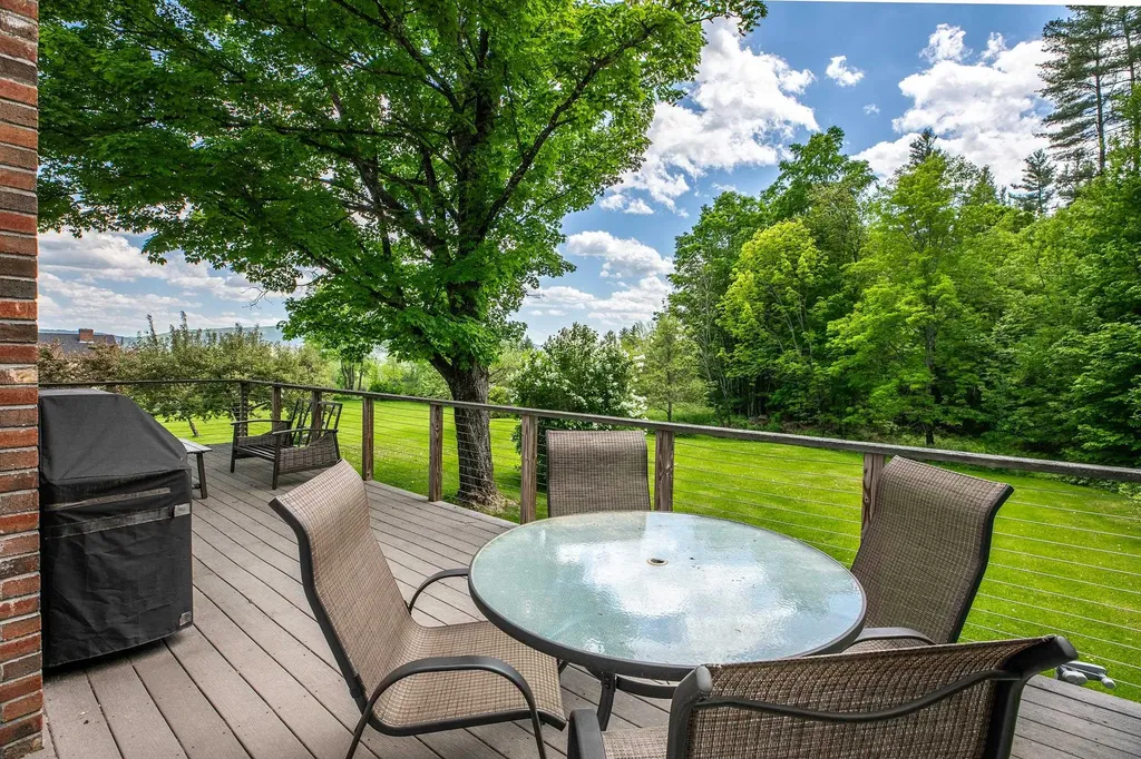 115 Pitchfork Lane Londonderry VT 05148