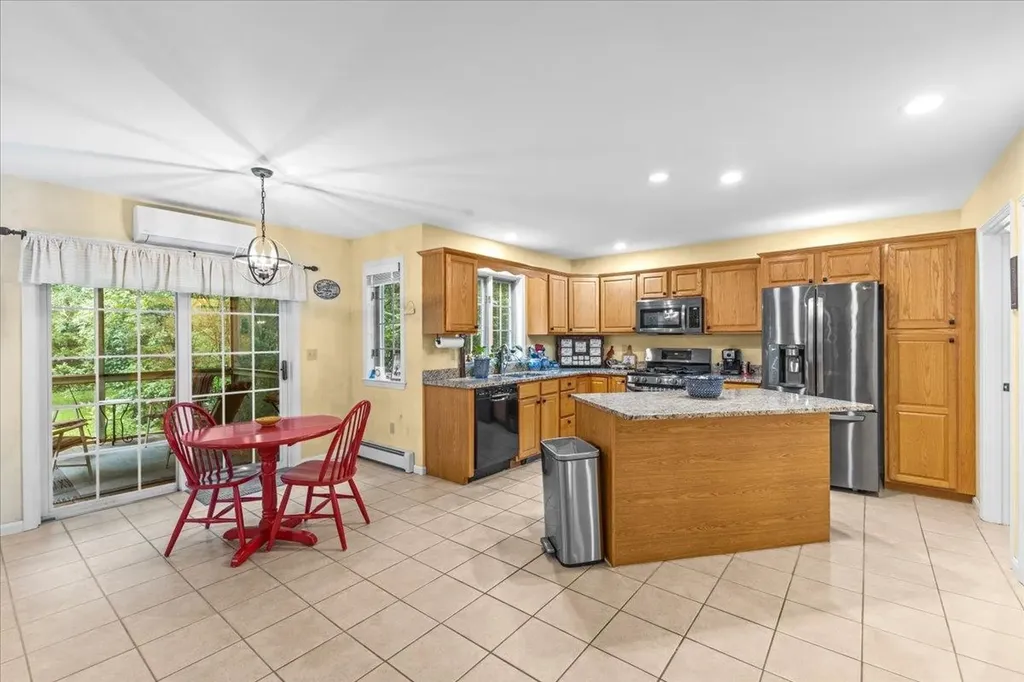 75 Crossfield Drive Colchester VT 05446