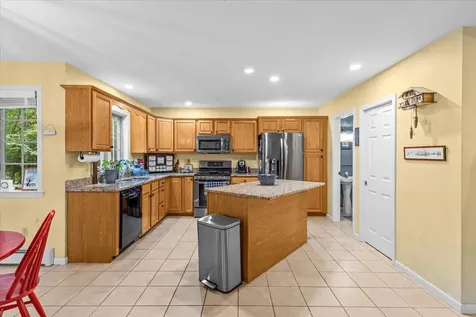 75 Crossfield Drive Colchester VT 05446