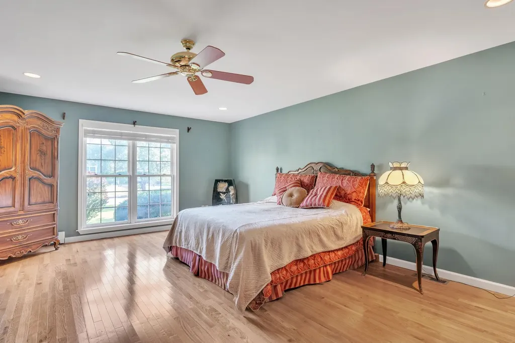62 Pinnacle Drive South Burlington VT 05403